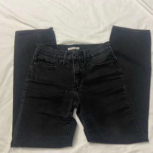 Levi’s size 27 black Jean